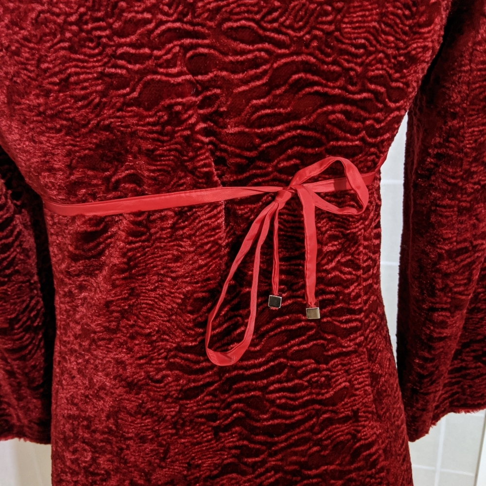 SOLD Vintage Coat Italian Red Velvet FIRM PRICE - Picture 5 of 9